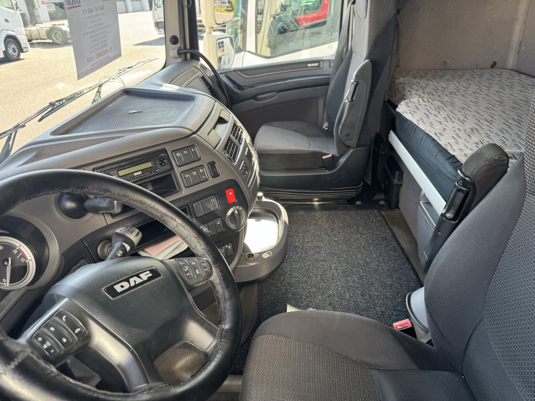 DAF XF 460 - Tracteur routier: photos 5 DAF XF 460 - Tracteur routier: photos 5