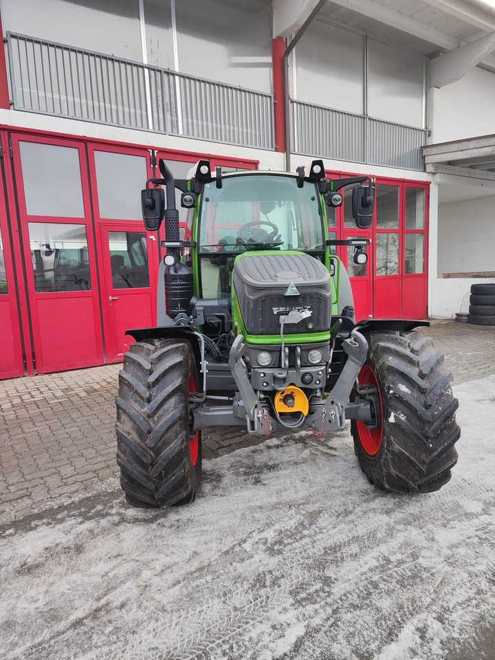 Fendt Vario 209 S Gen3 Power Setting2 (22908) - Tracteur agricole: photos 2 Fendt Vario 209 S Gen3 Power Setting2 (22908) - Tracteur agricole: photos 2