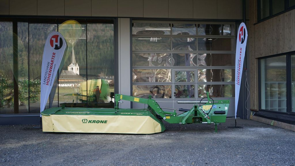 Krone EasyCut R 320 (20704) - Faucheuse: photos 1 Krone EasyCut R 320 (20704) - Faucheuse: photos 1