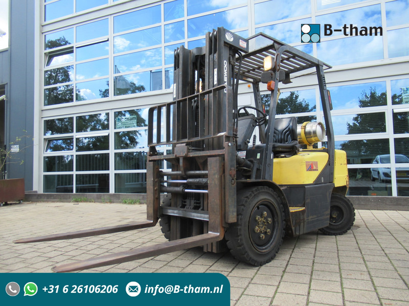 Daewoo G30P-3 Heftruck LPG - Chariot élévateur à gaz: photos 1 Daewoo G30P-3 Heftruck LPG - Chariot élévateur à gaz: photos 1