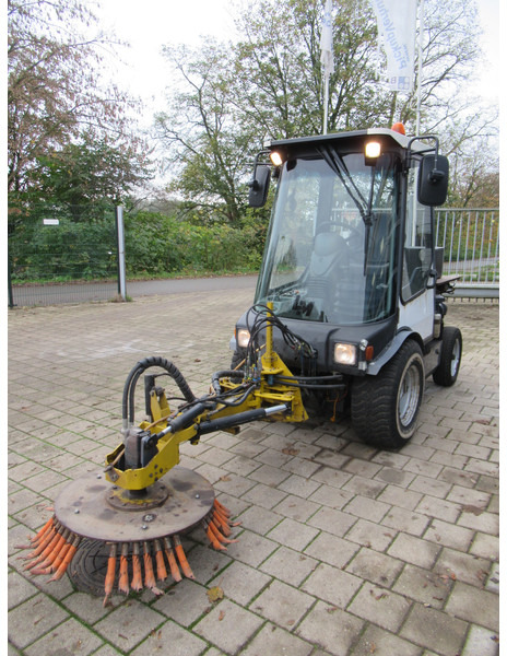 LM TRAC 286 Werktuigdrager ( zonder Borstel arm ) - Balayeuse de voirie: photos 5 LM TRAC 286 Werktuigdrager ( zonder Borstel arm ) - Balayeuse de voirie: photos 5