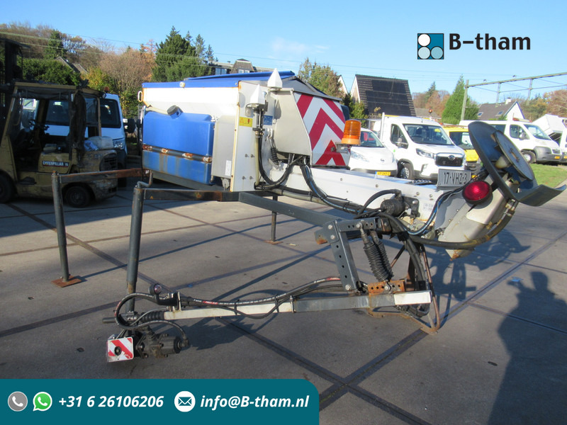 NIDO STRATOS B08-24 PALN Rotopower 0,8m3 + 350L Salzstreuer Saltspreader Zoutstrooier - Epandeur de sable: photos 1 NIDO STRATOS B08-24 PALN Rotopower 0,8m3 + 350L Salzstreuer Saltspreader Zoutstrooier - Epandeur de sable: photos 1