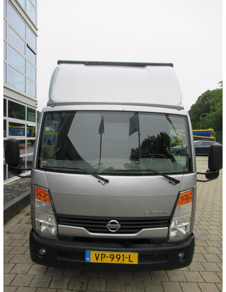 Nissan Cabstar TL 3513 Bakwagen - Camion fourgon: photos 5 Nissan Cabstar TL 3513 Bakwagen - Camion fourgon: photos 5
