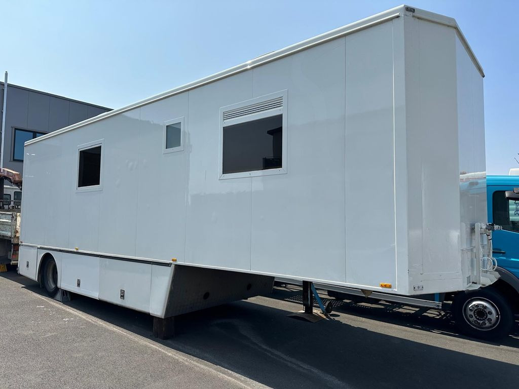 VanHool*WohntrailerProjekt*Aggregat*Wasser - Camping-car: photos 1 VanHool*WohntrailerProjekt*Aggregat*Wasser - Camping-car: photos 1