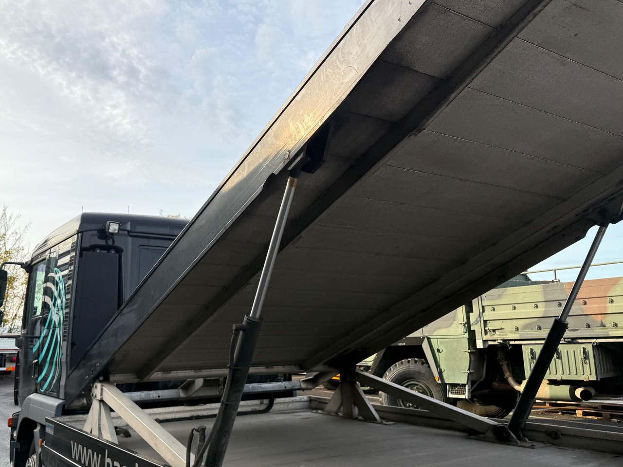 MAN TGL 8.210 Moetefindt, Doppelstock, Winde, Klima - Camion porte-voitures: photos 5 MAN TGL 8.210 Moetefindt, Doppelstock, Winde, Klima - Camion porte-voitures: photos 5