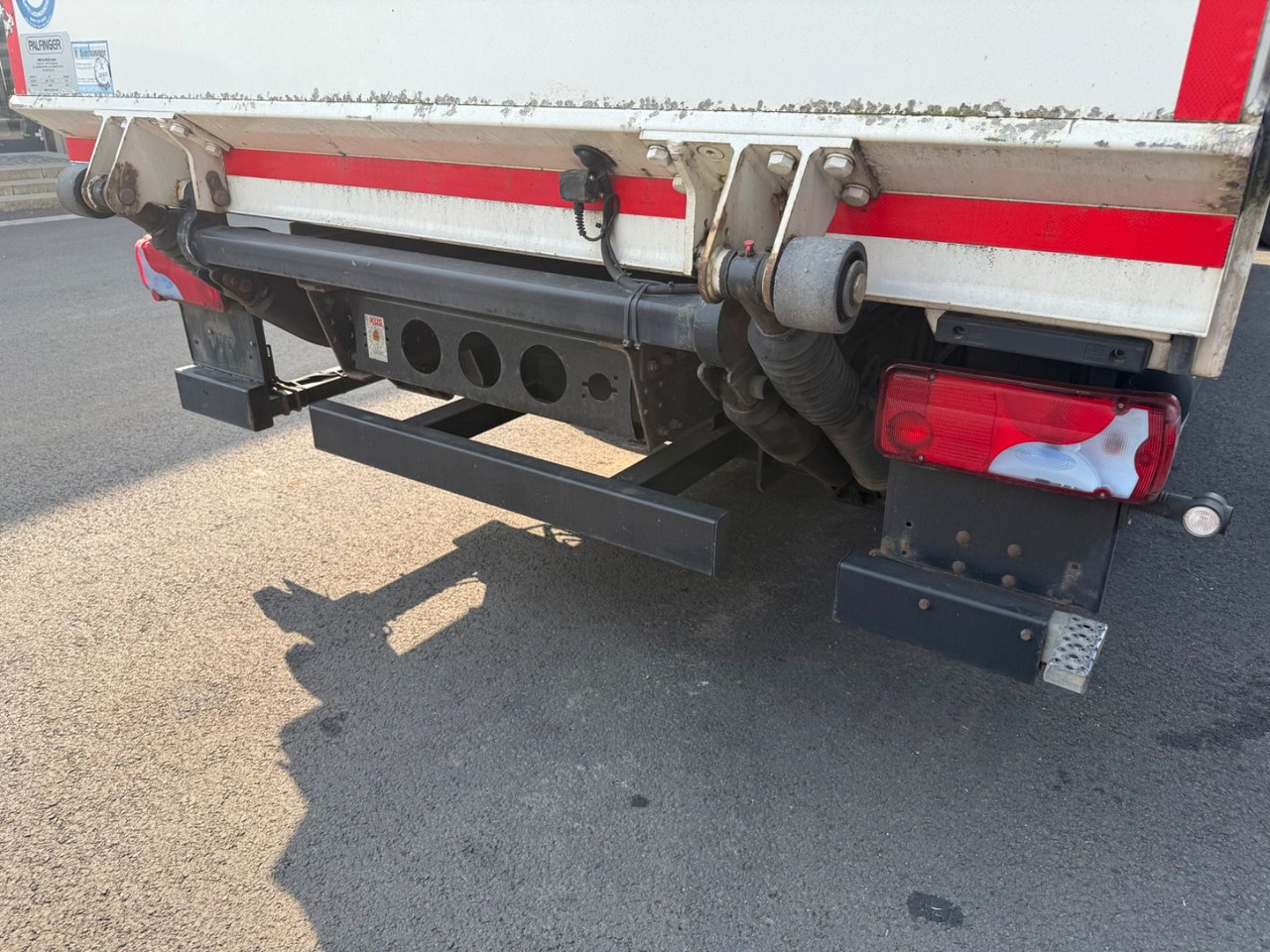 MAN TGM 12.250 DE Truck/ Klima/ Luft/ E6/ 6,05m/(tgl - Camion fourgon: photos 5 MAN TGM 12.250 DE Truck/ Klima/ Luft/ E6/ 6,05m/(tgl - Camion fourgon: photos 5