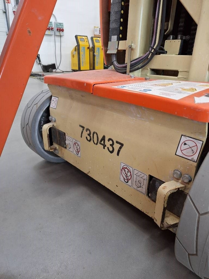 JLG Toucan 10 E - Nacelle à mât vertical: photos 2 JLG Toucan 10 E - Nacelle à mât vertical: photos 2