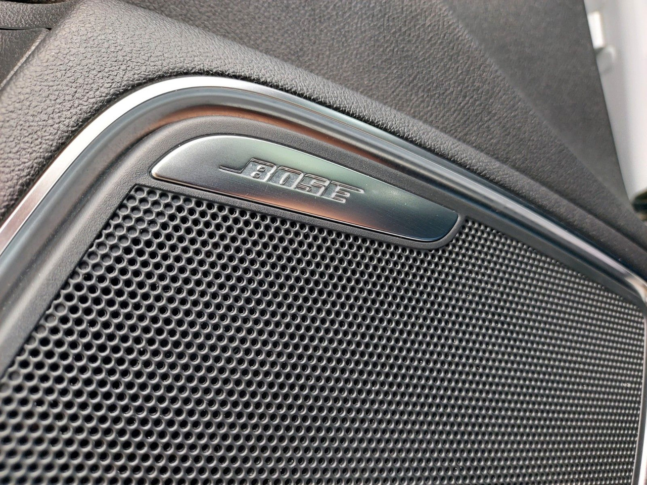 Audi A1 Sportback sport S-Line Pano Bose Xenon DAB - Berline: photos 5 Audi A1 Sportback sport S-Line Pano Bose Xenon DAB - Berline: photos 5