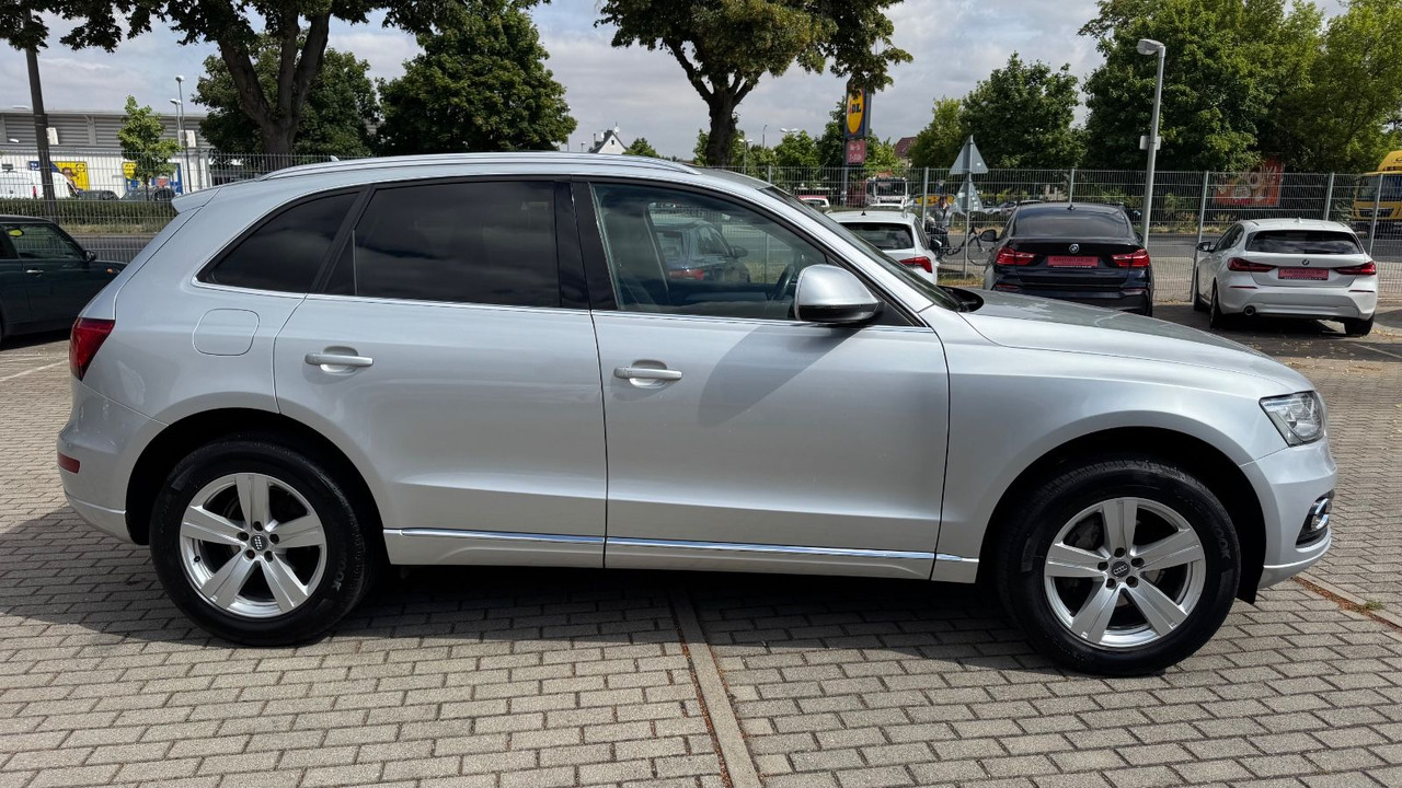 Audi Q5 2.0 TFSI tiptronic quattro Leder Xenon Pano - SUV: photos 4 Audi Q5 2.0 TFSI tiptronic quattro Leder Xenon Pano - SUV: photos 4