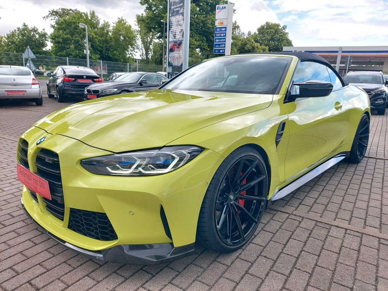 BMW M4 Cabrio G83 xDrive Competition M-Sport H&K - Voiture: photos 5 BMW M4 Cabrio G83 xDrive Competition M-Sport H&K - Voiture: photos 5