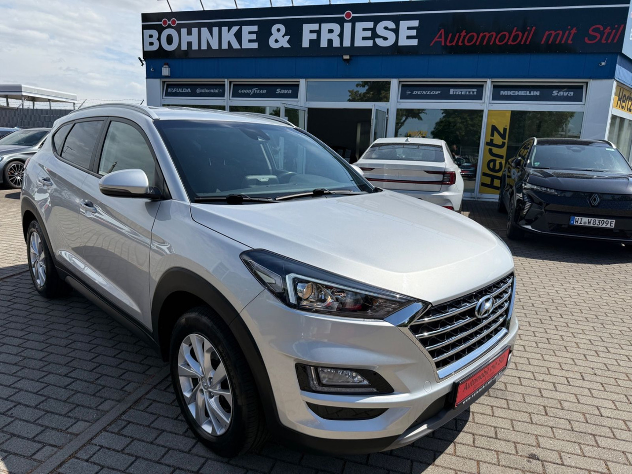 Hyundai Tucson Trend 2WD SHZ KLIMAA. PDC NAVI TEMPOMAT - SUV: photos 2 Hyundai Tucson Trend 2WD SHZ KLIMAA. PDC NAVI TEMPOMAT - SUV: photos 2