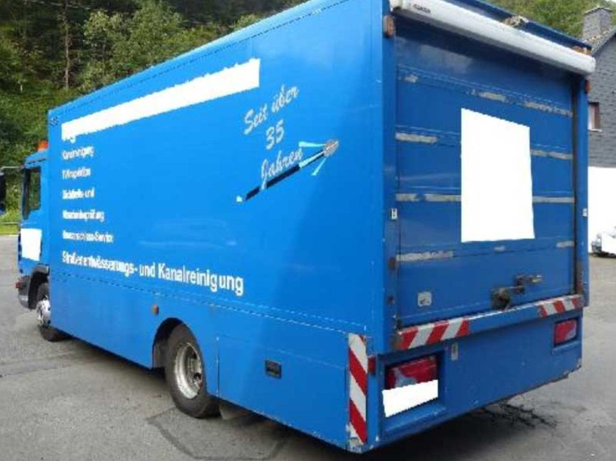 MAN TGL 12.240 KANAL KAMERA REINIGER KOMPLETT - Camion hydrocureur: photos 4 MAN TGL 12.240 KANAL KAMERA REINIGER KOMPLETT - Camion hydrocureur: photos 4