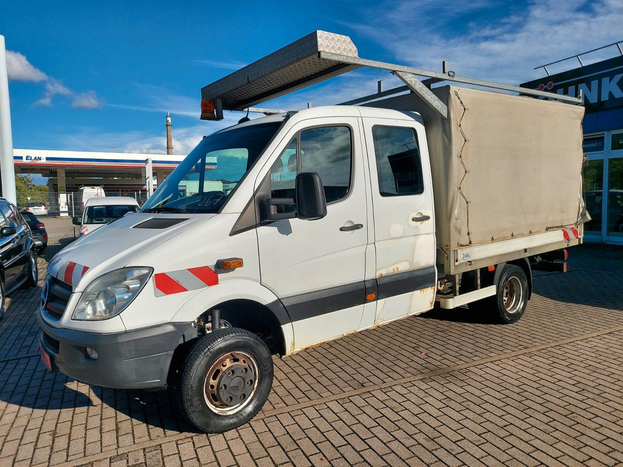 Mercedes-Benz Sprinter II Pritsche DoKa 516 4X4 Plane 6 Sitze - Utilitaire rideaux coulissants (PLSC), Utilitaire double cabine: photos 3 Mercedes-Benz Sprinter II Pritsche DoKa 516 4X4 Plane 6 Sitze - Utilitaire rideaux coulissants (PLSC), Utilitaire double cabine: photos 3