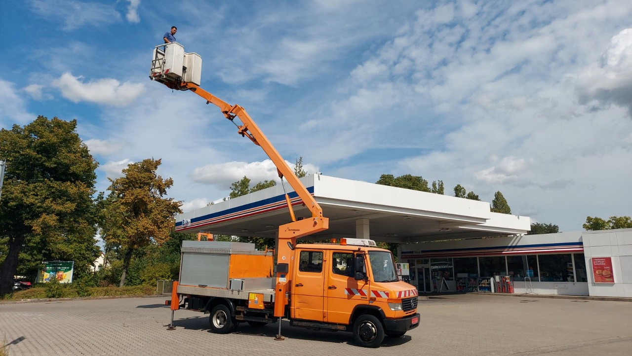 Mercedes-Benz VARIO 816D 4x4 HUB Steiger Ruthmann K130 - Camion avec nacelle: photos 1 Mercedes-Benz VARIO 816D 4x4 HUB Steiger Ruthmann K130 - Camion avec nacelle: photos 1