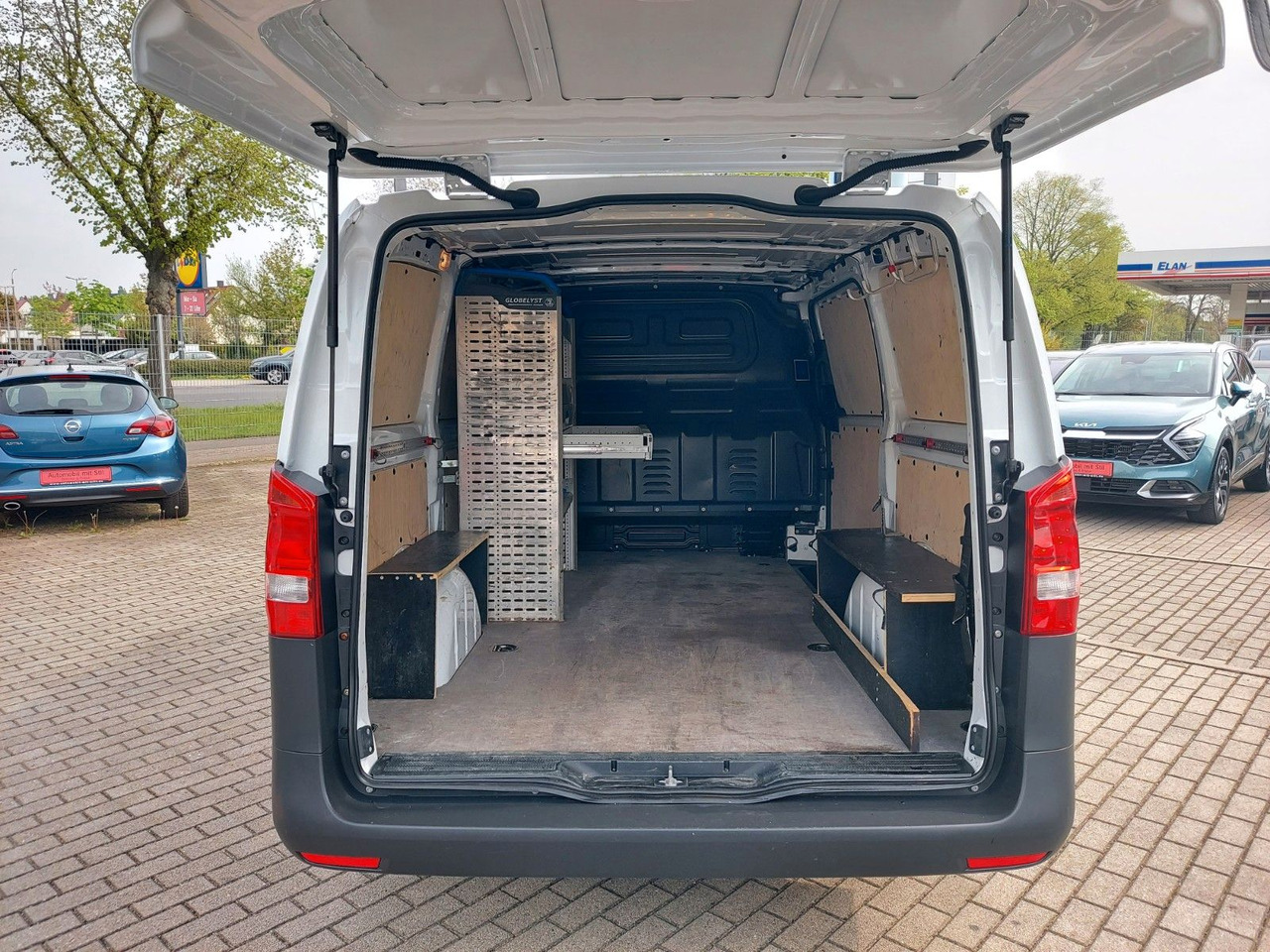 Mercedes-Benz Vito Kasten 110 FWD Lang Klima Kamera DAB PDC - Transport de personnes: photos 3 Mercedes-Benz Vito Kasten 110 FWD Lang Klima Kamera DAB PDC - Transport de personnes: photos 3