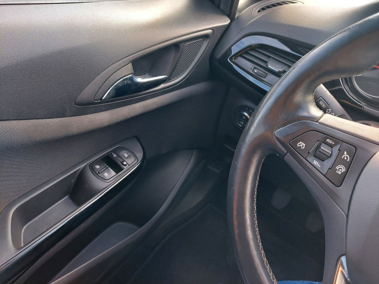 Voiture Opel Corsa E Active ecoFlex Klima Lenkradheizung: photos 11