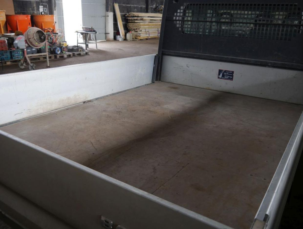 Peugeot Boxer Pritsche Doka. 335 L3 BlueHDi 130 Klima - Utilitaire plateau, Utilitaire double cabine: photos 5 Peugeot Boxer Pritsche Doka. 335 L3 BlueHDi 130 Klima - Utilitaire plateau, Utilitaire double cabine: photos 5
