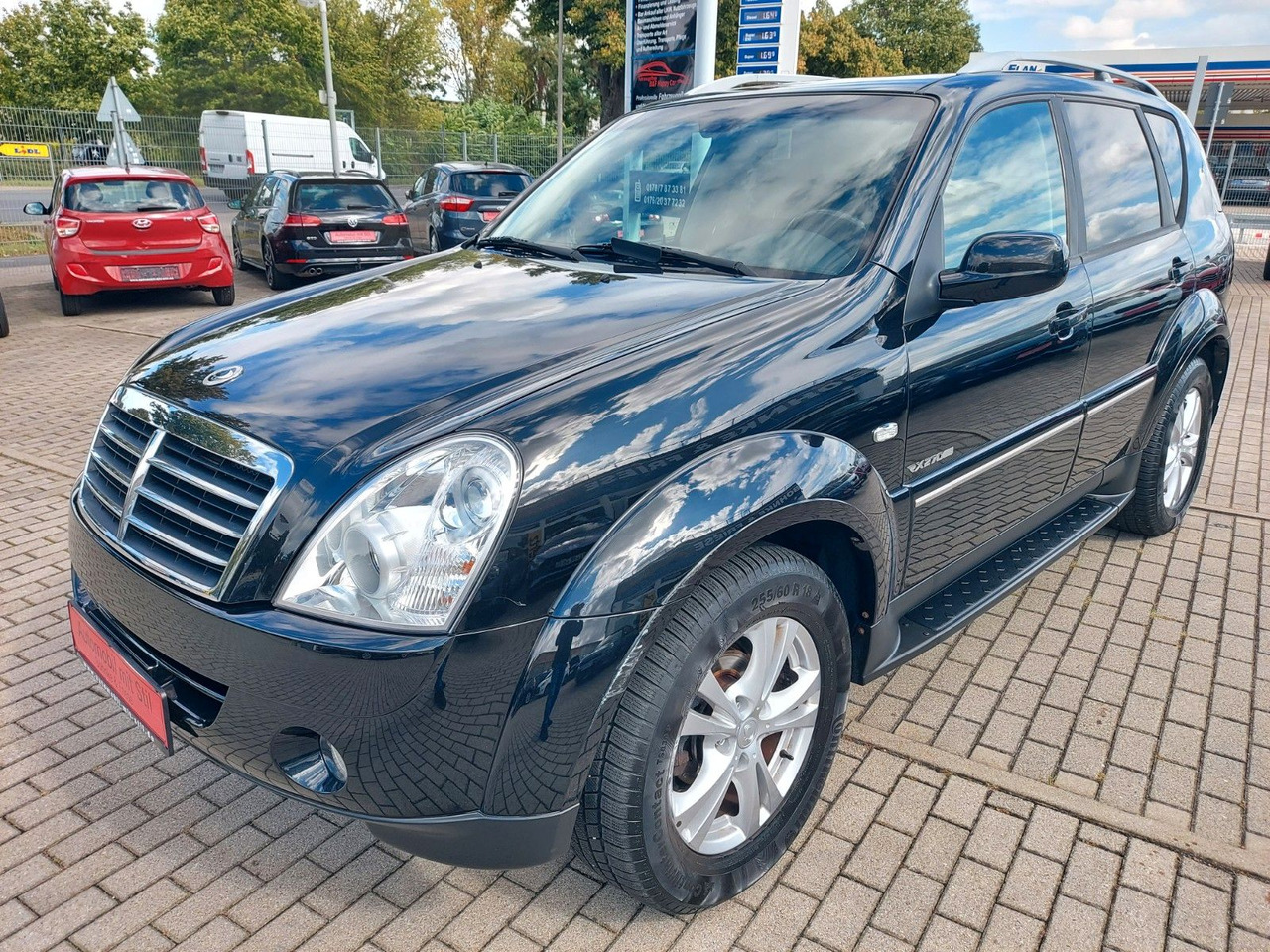 Ssangyong REXTON Rexton II Automatik 7 Sitze Leder 4x4 - SUV: photos 5 Ssangyong REXTON Rexton II Automatik 7 Sitze Leder 4x4 - SUV: photos 5