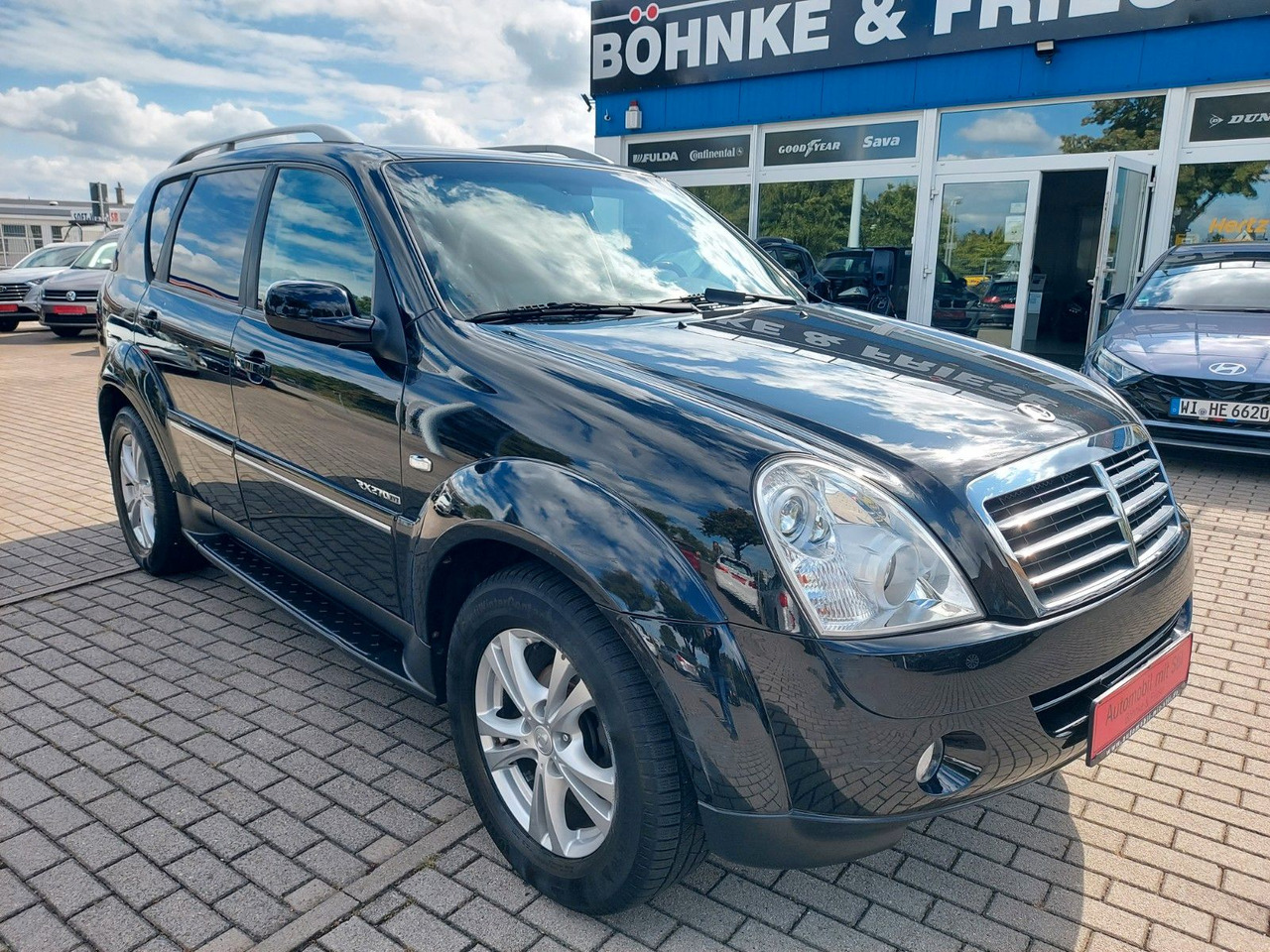 Ssangyong REXTON Rexton II Automatik 7 Sitze Leder 4x4 - SUV: photos 1 Ssangyong REXTON Rexton II Automatik 7 Sitze Leder 4x4 - SUV: photos 1