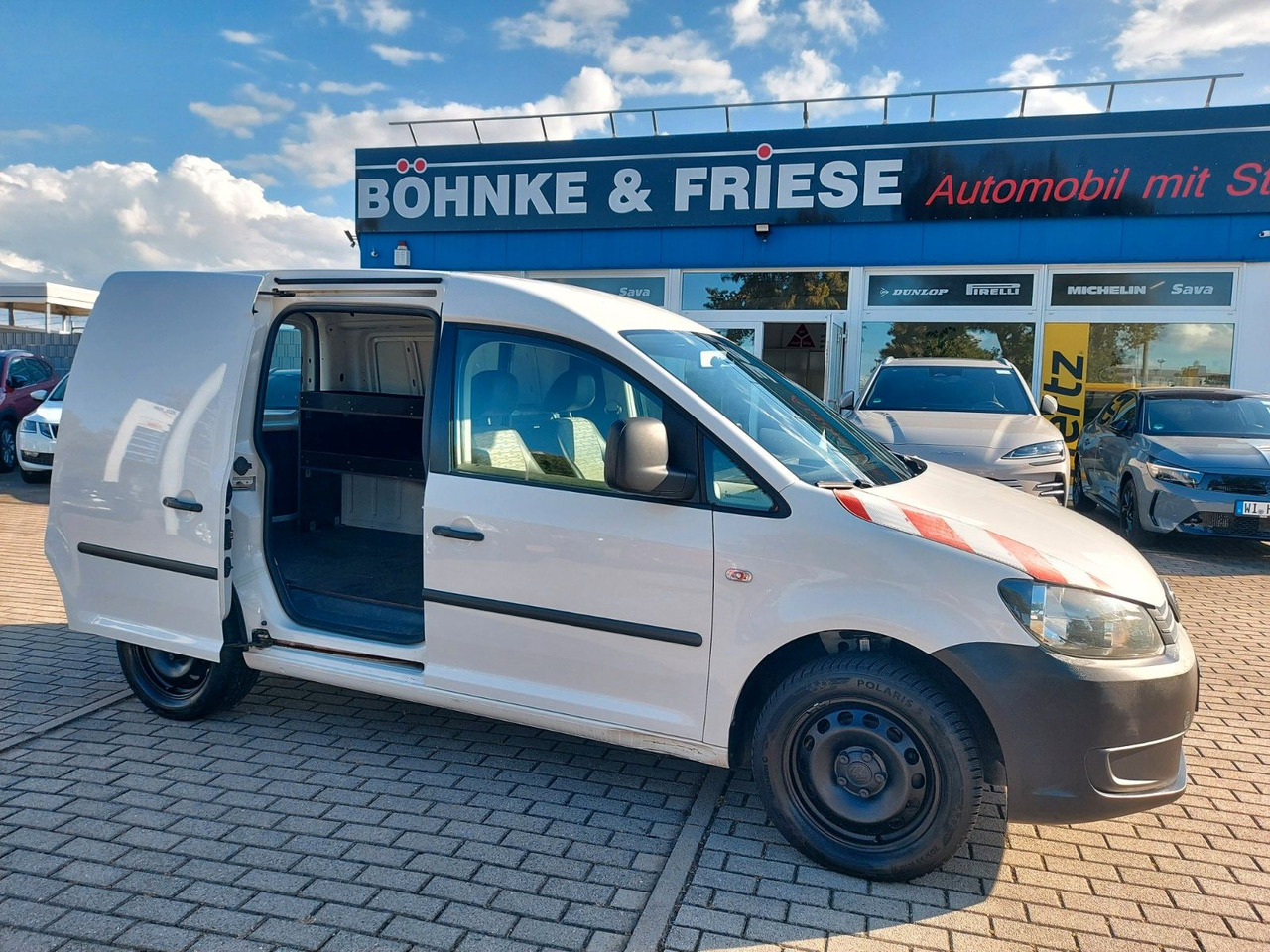 Volkswagen Caddy Kasten Kombi Klima AHK - Transport de personnes: photos 1 Volkswagen Caddy Kasten Kombi Klima AHK - Transport de personnes: photos 1