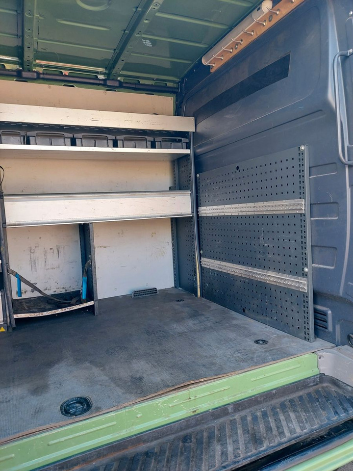 Transport de personnes Volkswagen Crafter Kasten 35 mittel L2H1 Klima Standheiz.: photos 20