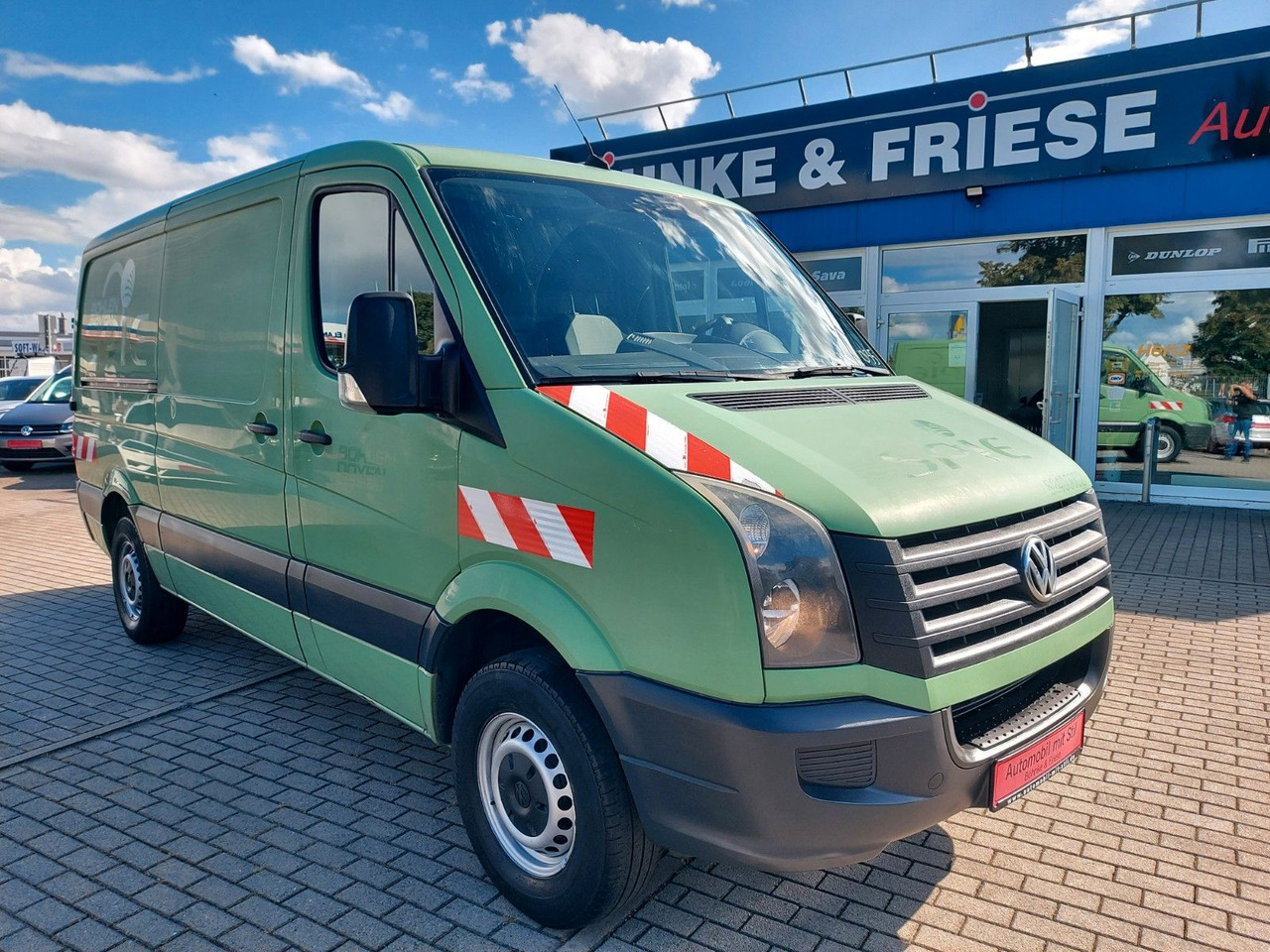 Volkswagen Crafter Kasten 35 mittel L2H1 Klima Standheiz. - Transport de personnes: photos 1 Volkswagen Crafter Kasten 35 mittel L2H1 Klima Standheiz. - Transport de personnes: photos 1