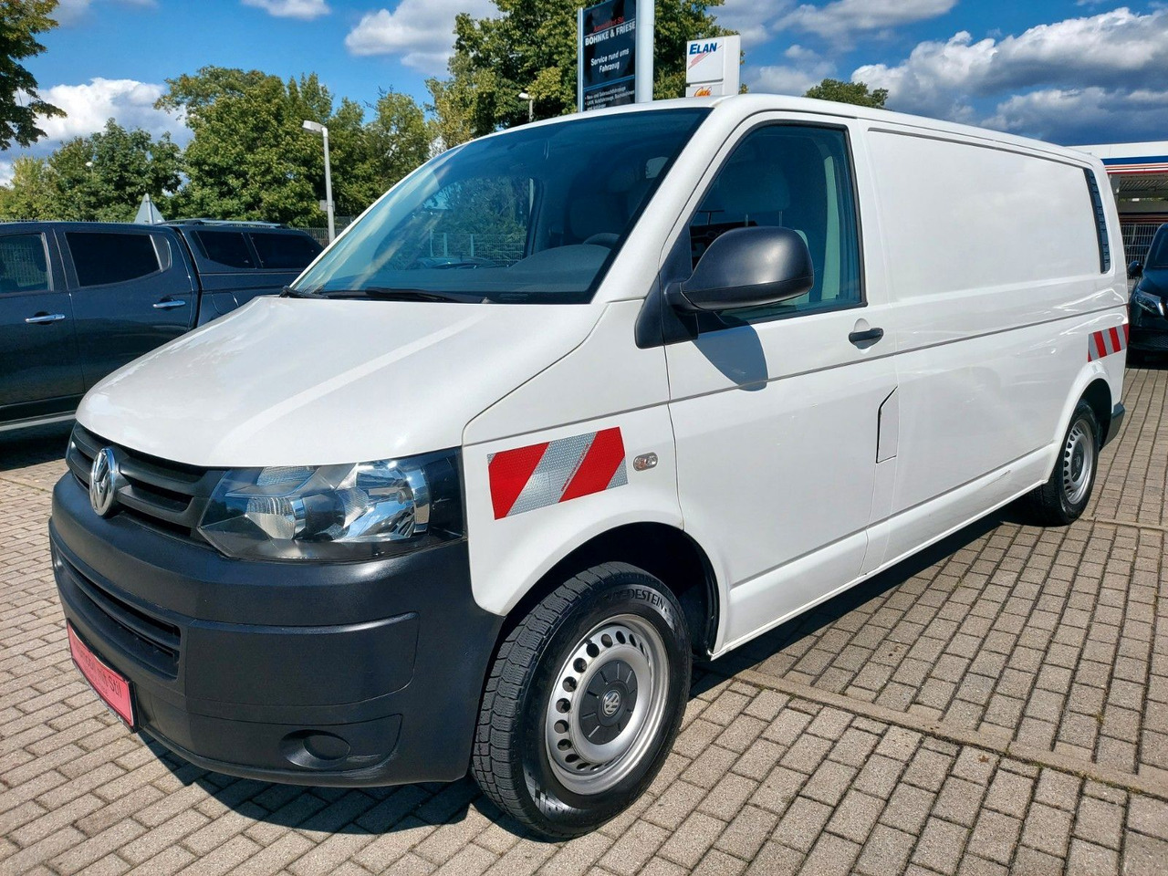 Volkswagen T5 Transporter Kasten Kombi lang Klima - Transport de personnes: photos 4 Volkswagen T5 Transporter Kasten Kombi lang Klima - Transport de personnes: photos 4