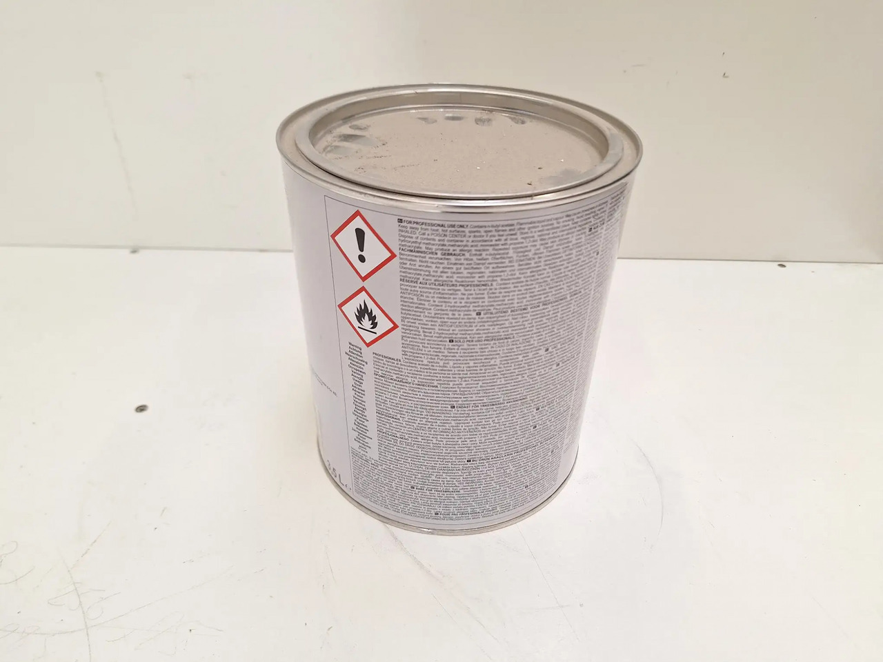 1 Dose Standomix (Standox) - Équipement de garage: photos 2 1 Dose Standomix (Standox) - Équipement de garage: photos 2