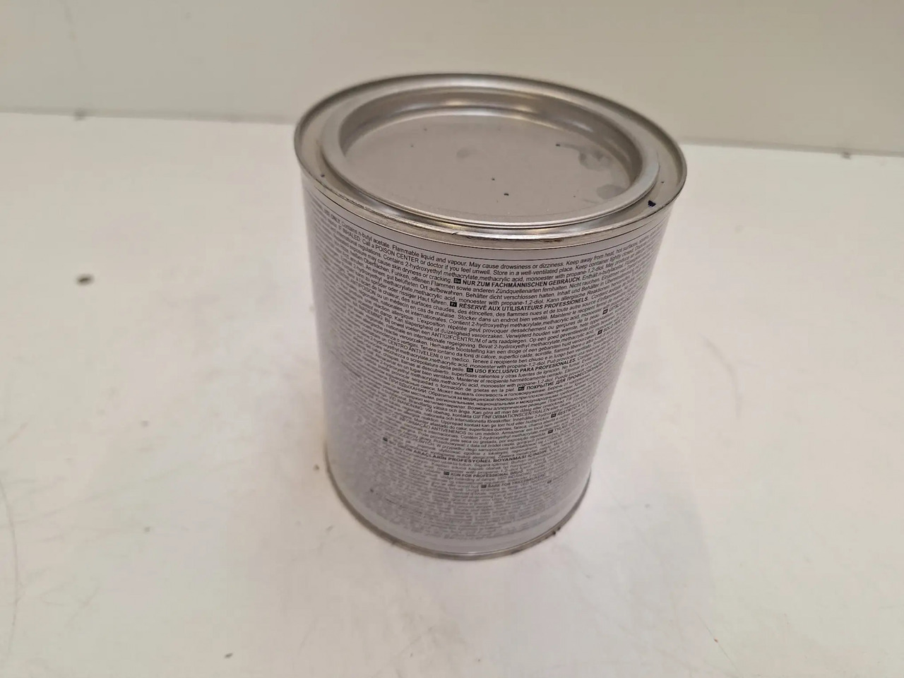 1 Dose Standomix (Standox) - Équipement de garage: photos 2 1 Dose Standomix (Standox) - Équipement de garage: photos 2