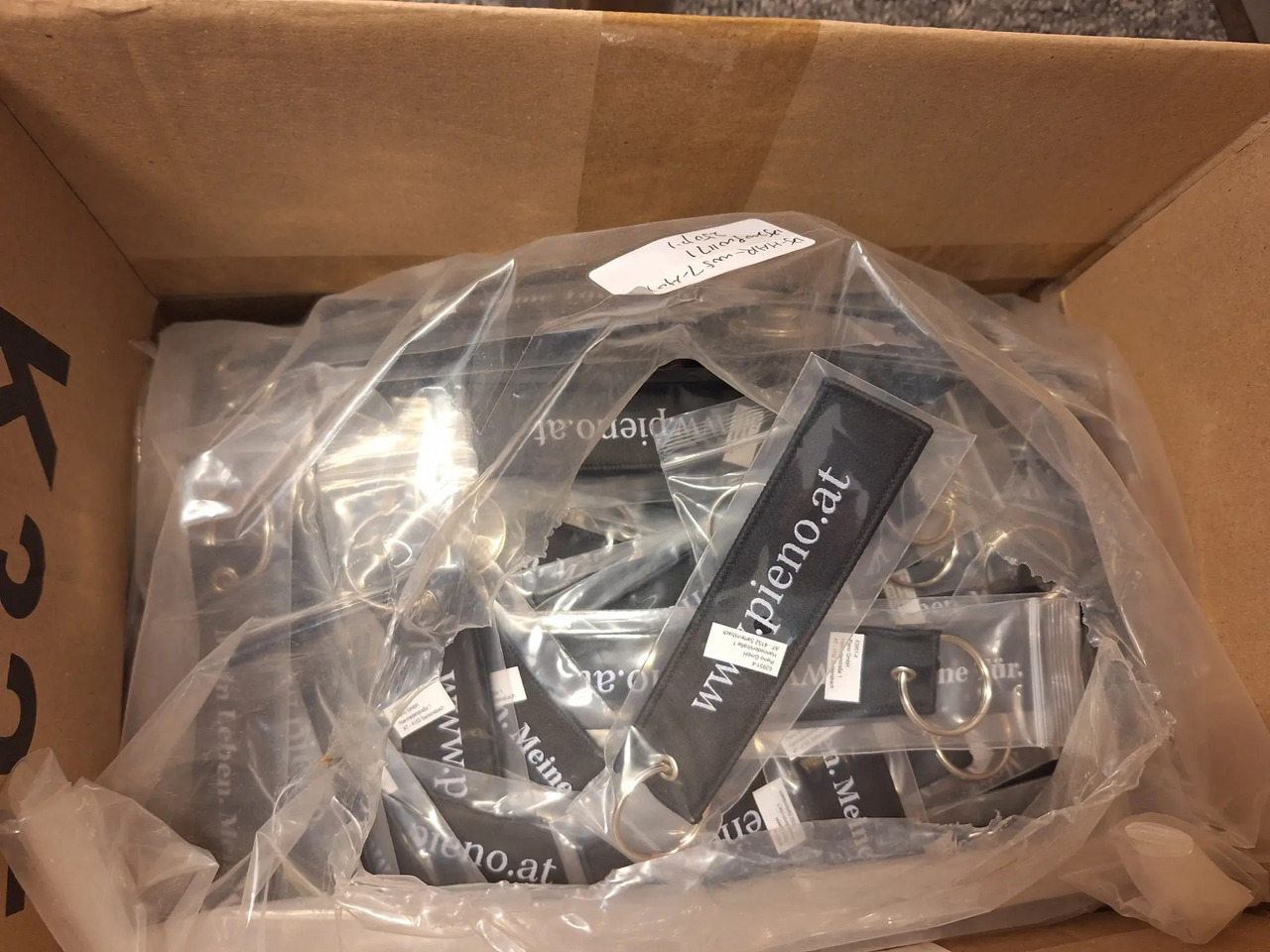 1 Posten Verbrauchsmaterial (Pieno) - Outil/ Équipement: photos 2 1 Posten Verbrauchsmaterial (Pieno) - Outil/ Équipement: photos 2