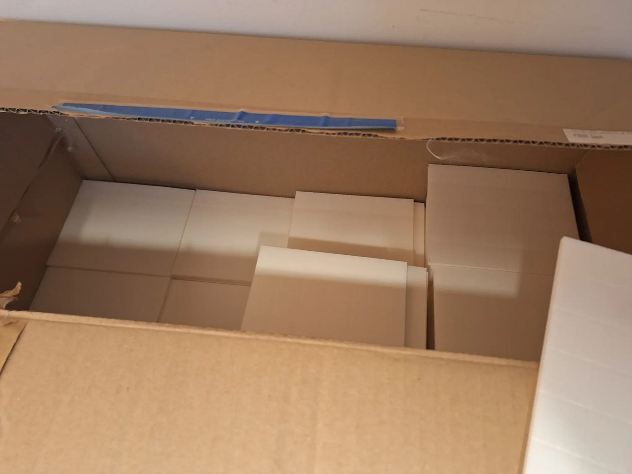 1 Posten Verbrauchsmaterial (Pieno) - Outil/ Équipement: photos 5 1 Posten Verbrauchsmaterial (Pieno) - Outil/ Équipement: photos 5