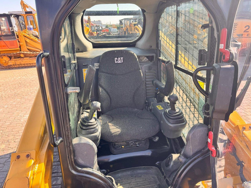 Caterpillar 287D NVT - Mini chargeuse: photos 3 Caterpillar 287D NVT - Mini chargeuse: photos 3