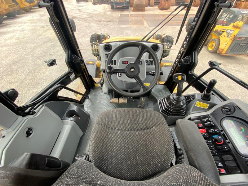 Caterpillar 432F2 NVT - Tractopelle: photos 4 Caterpillar 432F2 NVT - Tractopelle: photos 4