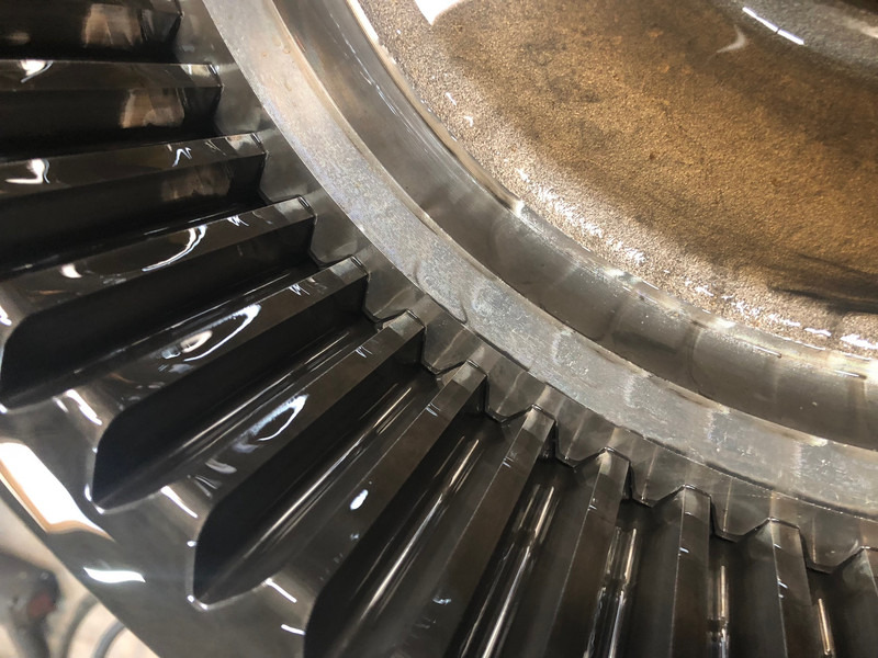 Komatsu D65-15 Final Drive OEM 14X2700310 - Moteur de translation: photos 5 Komatsu D65-15 Final Drive OEM 14X2700310 - Moteur de translation: photos 5