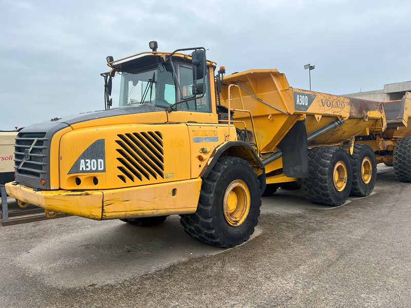 Volvo A30D 6x6 dumper articulated hauler NVT - Tombereau articulé: photos 1 Volvo A30D 6x6 dumper articulated hauler NVT - Tombereau articulé: photos 1