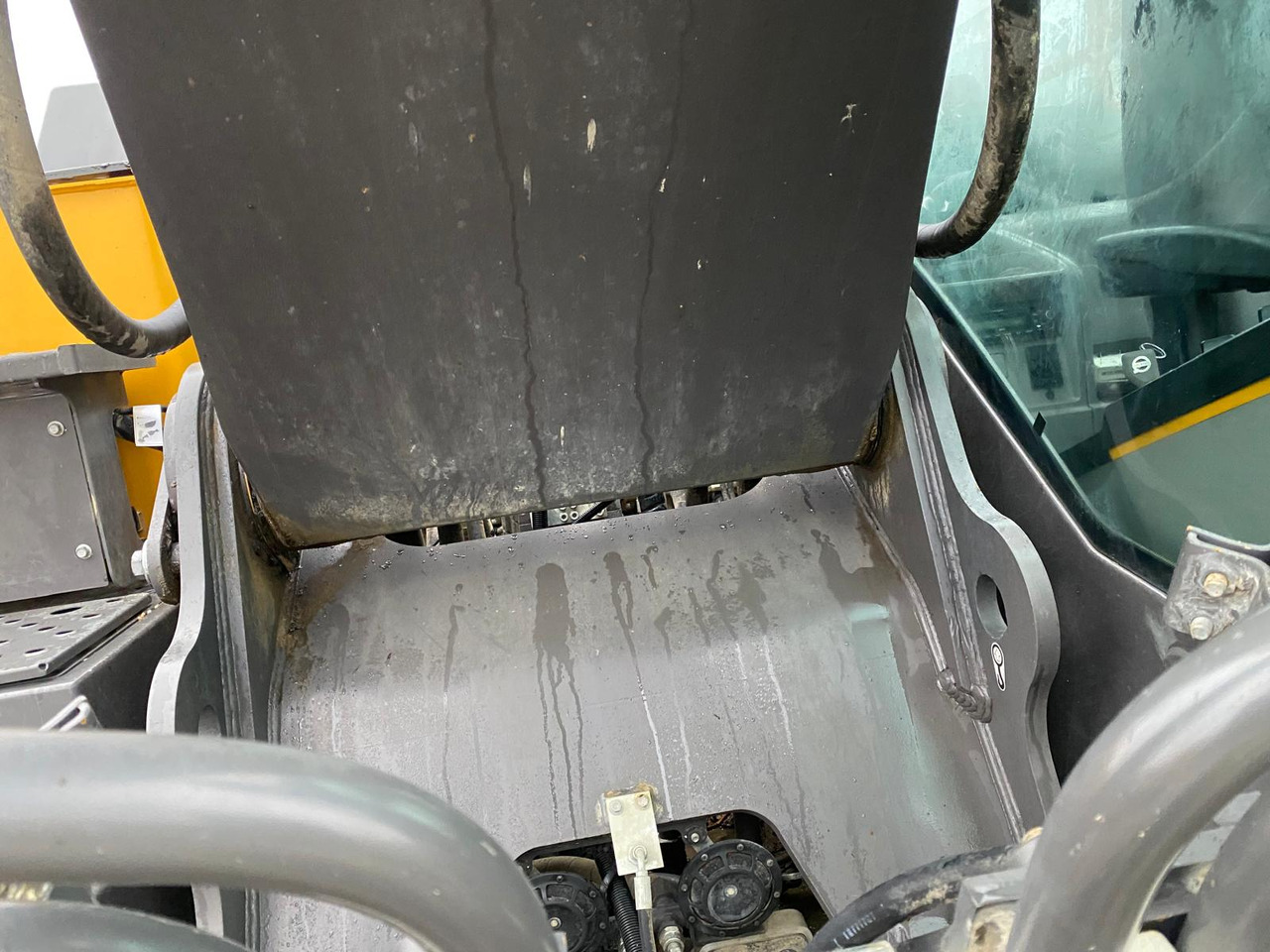 Pelle sur chenille Volvo EC300: photos 42 Pelle sur chenille Volvo EC300: photos 42