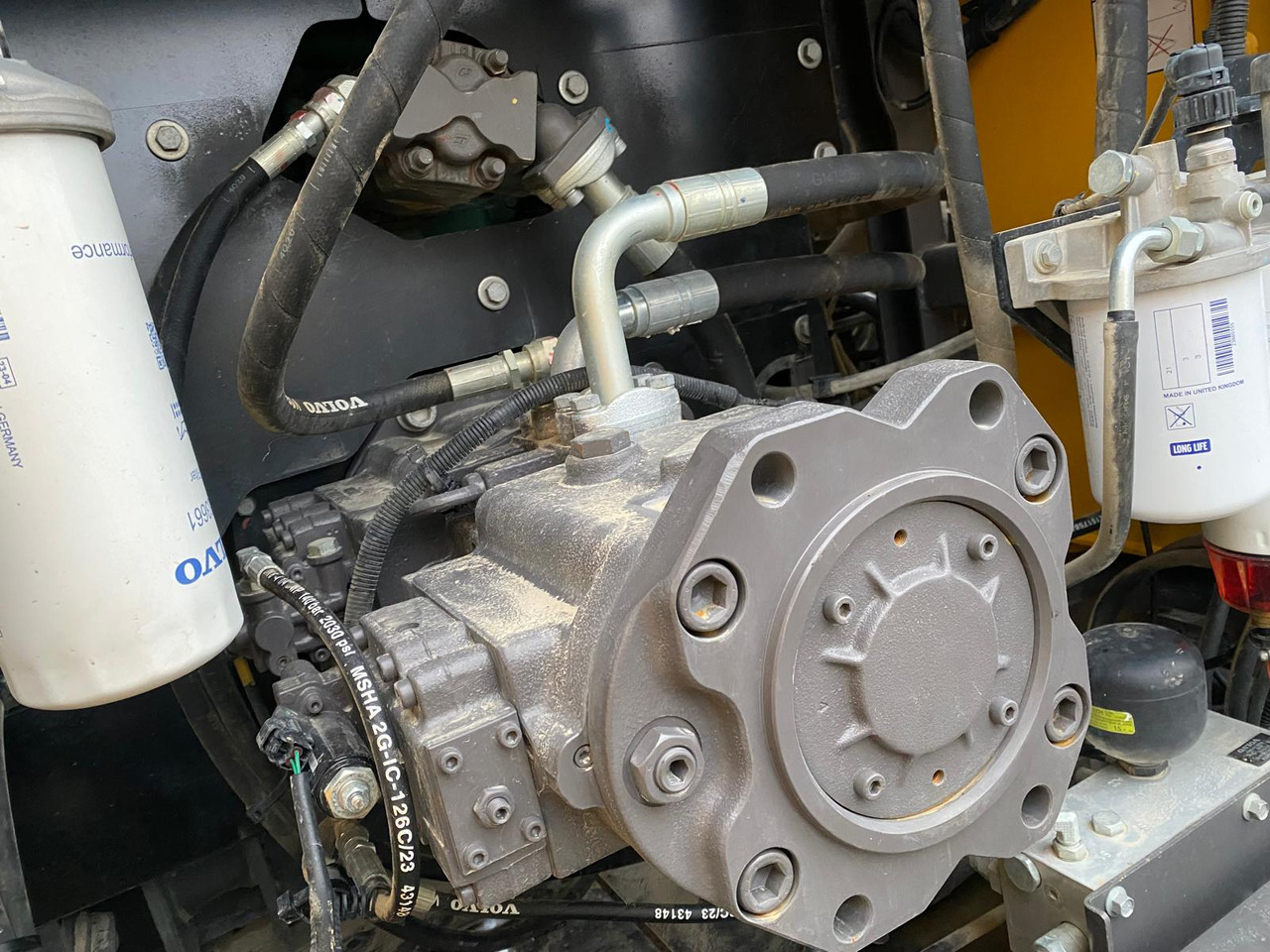 Pelle sur chenille Volvo EC300: photos 21 Pelle sur chenille Volvo EC300: photos 21