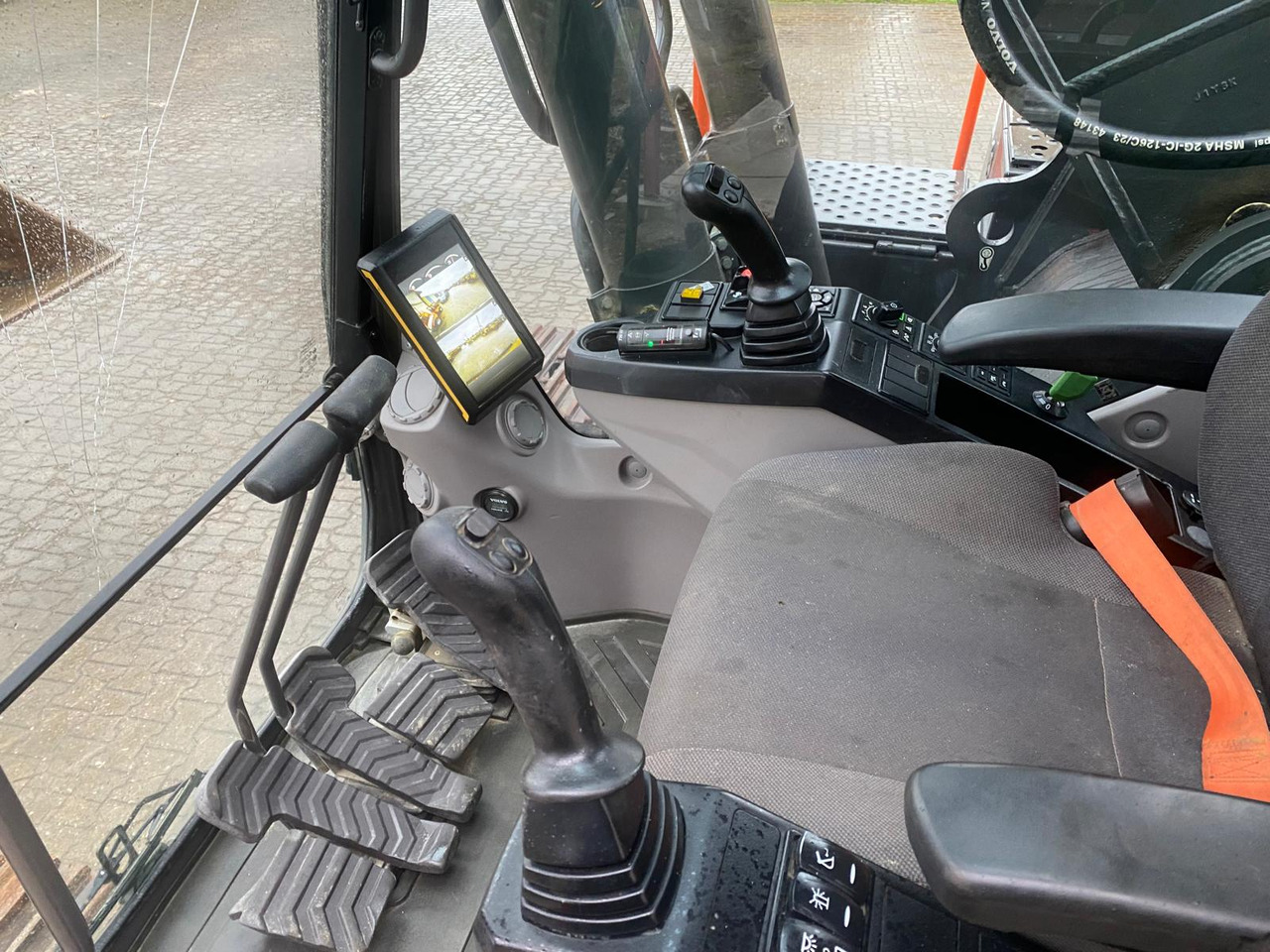 Pelle sur chenille Volvo EC300: photos 38 Pelle sur chenille Volvo EC300: photos 38