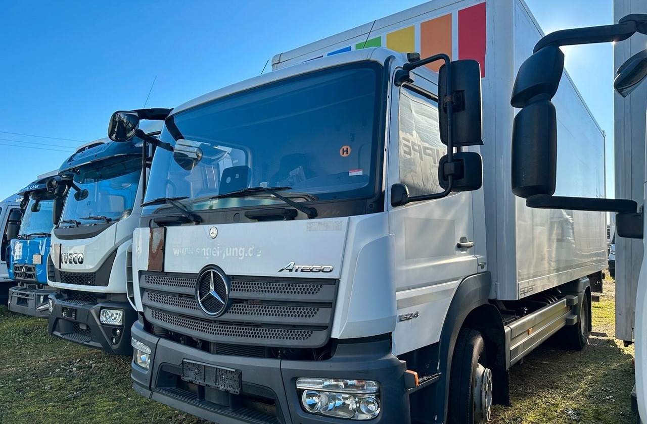 Mercedes Benz 1324 FURGONE 6,10 E SPONDA EURO 6 - Camion fourgon: photos 1 Mercedes Benz 1324 FURGONE 6,10 E SPONDA EURO 6 - Camion fourgon: photos 1