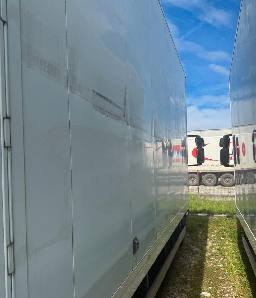 Iveco 75e190 - Camion fourgon: photos 3 Iveco 75e190 - Camion fourgon: photos 3