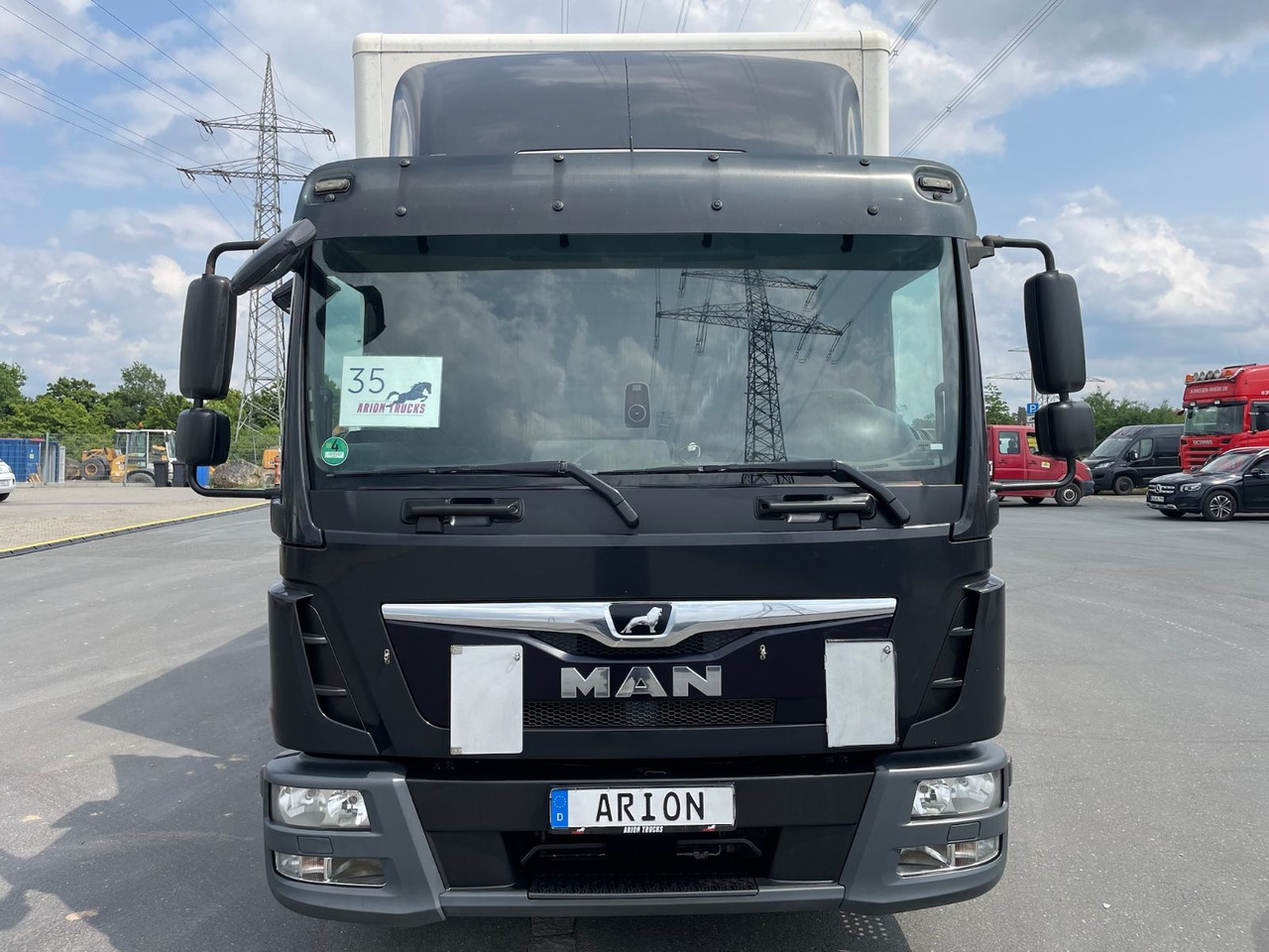 MAN TGL 12.250 4x2 BL Koffer/LBW/PALFINGER/AC/EU6c - Camion fourgon: photos 2 MAN TGL 12.250 4x2 BL Koffer/LBW/PALFINGER/AC/EU6c - Camion fourgon: photos 2