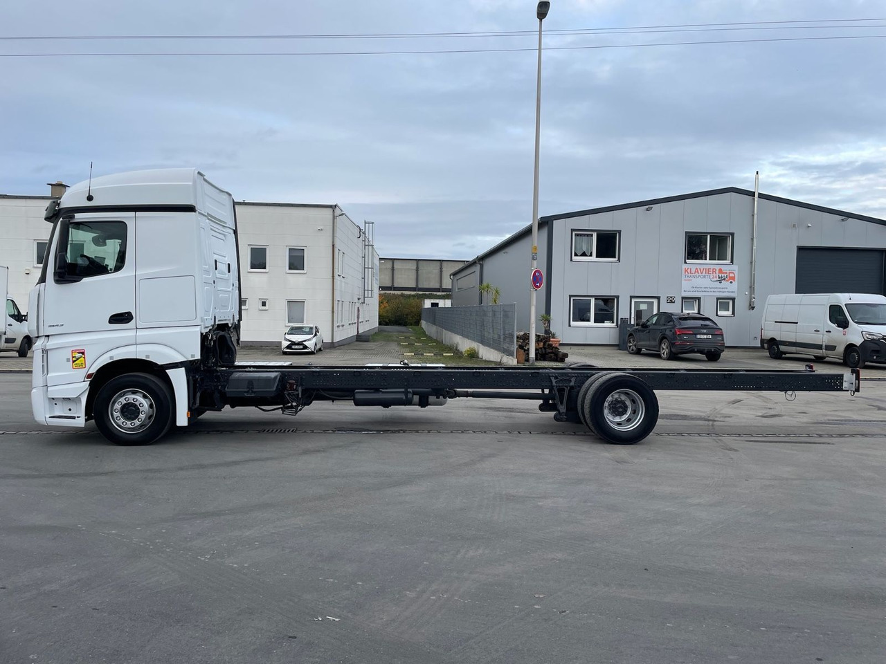 Mercedes-Benz Actros 4 1843 4x2 Fahrgestell/StandAC/ACC/EU6 - Châssis cabine: photos 4 Mercedes-Benz Actros 4 1843 4x2 Fahrgestell/StandAC/ACC/EU6 - Châssis cabine: photos 4