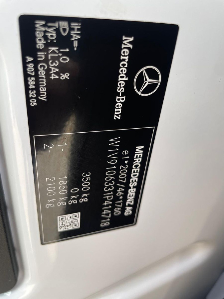 Fourgon utilitaire, Utilitaire électrique Mercedes-Benz eSprinter L2H2 Kastenwagen/47KW/AC/Kamera: photos 18 Fourgon utilitaire, Utilitaire électrique Mercedes-Benz eSprinter L2H2 Kastenwagen/47KW/AC/Kamera: photos 18