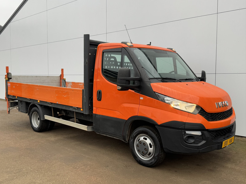 Iveco Daily 35C15 Open Laadbak 3.5t Trekhaak Laadklep Pritische Pick up - Utilitaire plateau: photos 4 Iveco Daily 35C15 Open Laadbak 3.5t Trekhaak Laadklep Pritische Pick up - Utilitaire plateau: photos 4