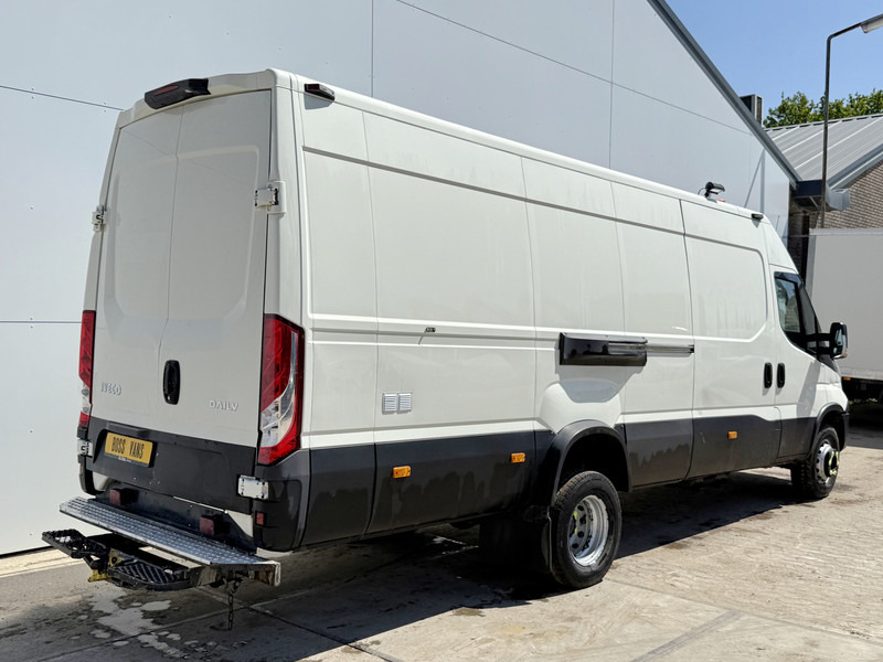 Iveco Daily 70C18 3.0L L4H2 Dubbellucht Airco Cruise Control Dubbele Schuif Oprijplaat Trekhaak Camera Tachograaf - Fourgon utilitaire: photos 4 Iveco Daily 70C18 3.0L L4H2 Dubbellucht Airco Cruise Control Dubbele Schuif Oprijplaat Trekhaak Camera Tachograaf - Fourgon utilitaire: photos 4