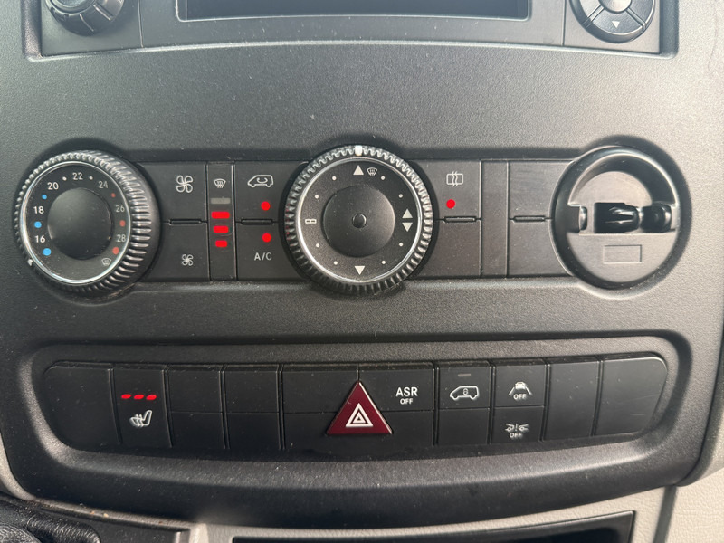 Fourgon grand volume Mercedes-Benz Sprinter 316 2.2 CDI Automaat Laadklep Lane Assist Standkachel Climate Control Bakwagen Meubelbak: photos 17 Fourgon grand volume Mercedes-Benz Sprinter 316 2.2 CDI Automaat Laadklep Lane Assist Standkachel Climate Control Bakwagen Meubelbak: photos 17
