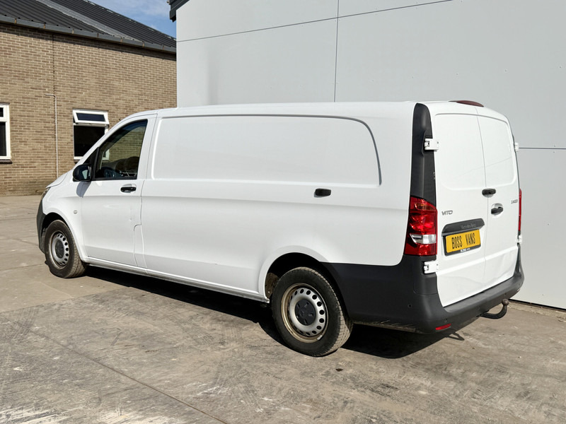 Mercedes-Benz Vito 114 2.1 CDI Automaat Climate Control Cruise Control Parkeersensoren voor achter Apple Carplay Android Auto Trekhaak - Fourgonnette: photos 2 Mercedes-Benz Vito 114 2.1 CDI Automaat Climate Control Cruise Control Parkeersensoren voor achter Apple Carplay Android Auto Trekhaak - Fourgonnette: photos 2