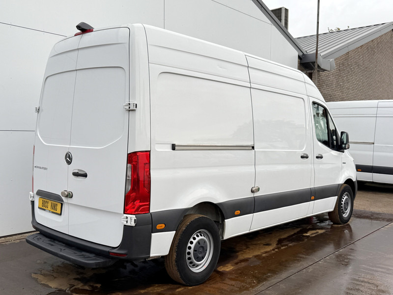 Mercedes-Benz eSprinter 112 L2H2 100% Elektrisch 55kWh 168km WLTP 80kw Snelladen Climate Control Camera Stoelverwarming - Fourgon utilitaire, Utilitaire électrique: photos 3 Mercedes-Benz eSprinter 112 L2H2 100% Elektrisch 55kWh 168km WLTP 80kw Snelladen Climate Control Camera Stoelverwarming - Fourgon utilitaire, Utilitaire électrique: photos 3