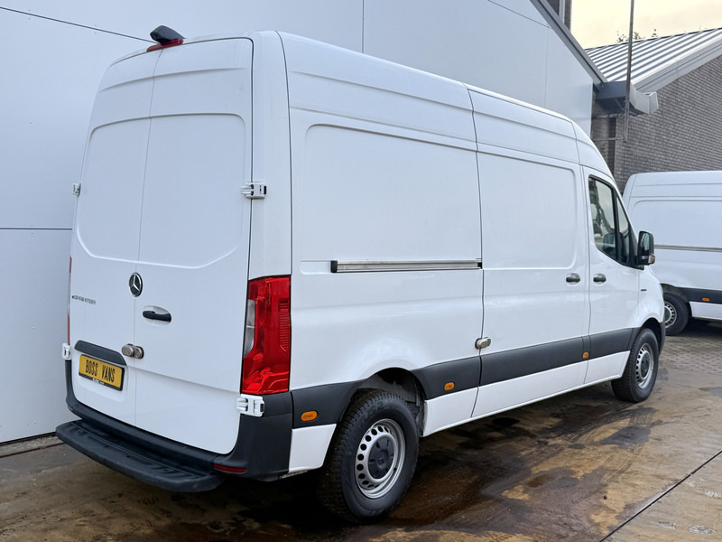 Mercedes-Benz eSprinter 112 L2H2 100% Elektrisch 55kWh 168km WLTP 80kw Snelladen Climate Control Camera Stoelverwarming - Fourgon utilitaire, Utilitaire électrique: photos 3 Mercedes-Benz eSprinter 112 L2H2 100% Elektrisch 55kWh 168km WLTP 80kw Snelladen Climate Control Camera Stoelverwarming - Fourgon utilitaire, Utilitaire électrique: photos 3