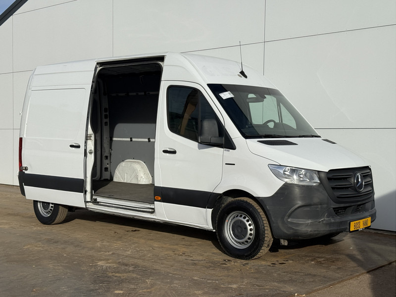 Mercedes-Benz eSprinter 312 L2H2 100% Elektrisch 55kWh 168km WLTP 80kw Snelladen Climate Control Camera Stoelverwarming - Fourgon utilitaire, Utilitaire électrique: photos 5 Mercedes-Benz eSprinter 312 L2H2 100% Elektrisch 55kWh 168km WLTP 80kw Snelladen Climate Control Camera Stoelverwarming - Fourgon utilitaire, Utilitaire électrique: photos 5